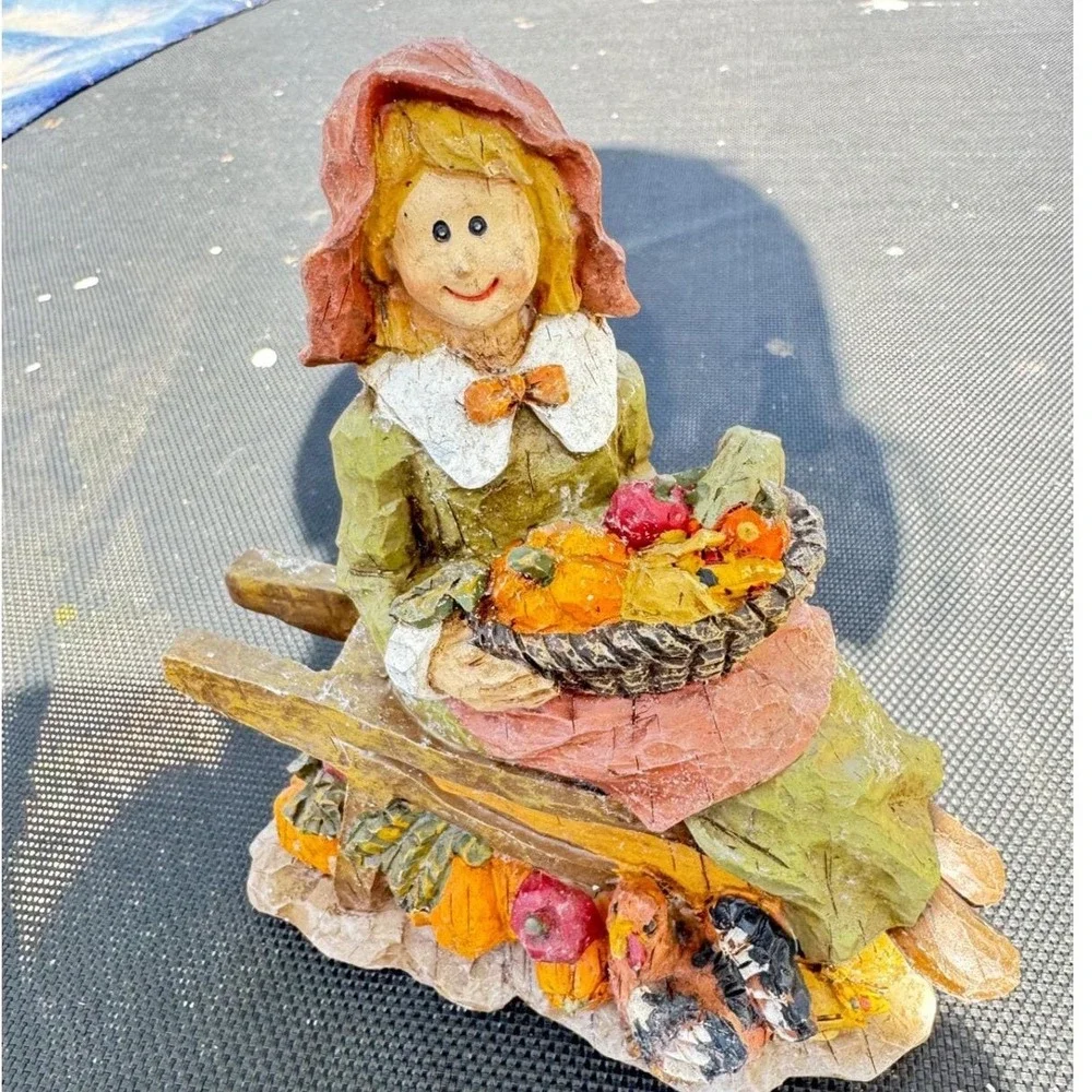 Vintage Style Thanksgiving Pilgrim Harvest Figurine Set‎ Religious Folk Art 7pc